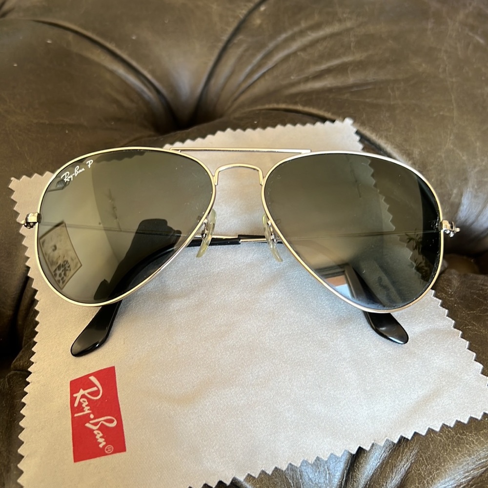 Ray Ban Aviator sunglasses